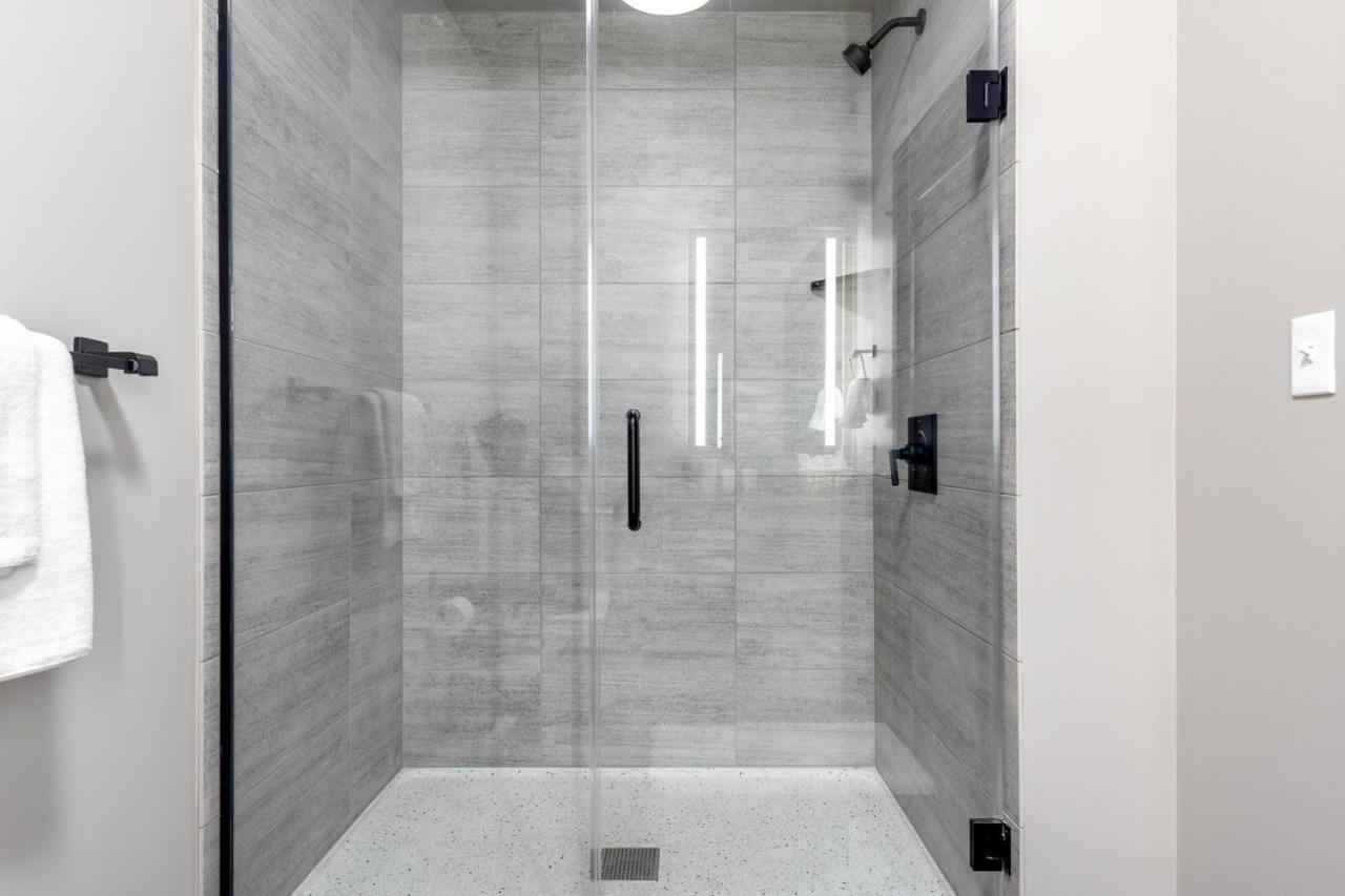 W Loop Studio W Pool Gym Nr Restaurant Row Chi-283 시카고 외부 사진